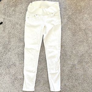 GAP size 0 maternity jeans, white